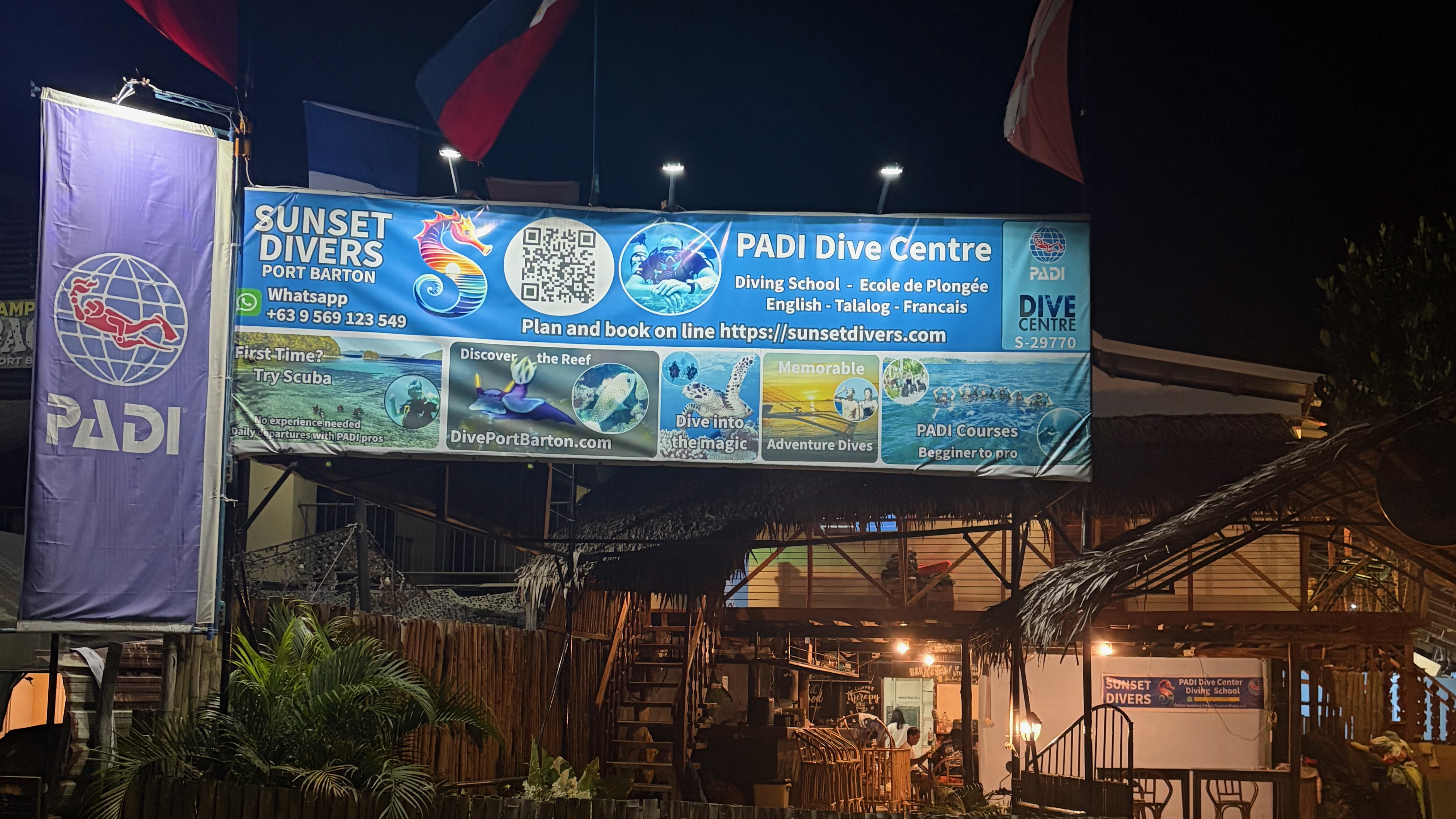 Sunset Divers dive center in Port Barton Palawan